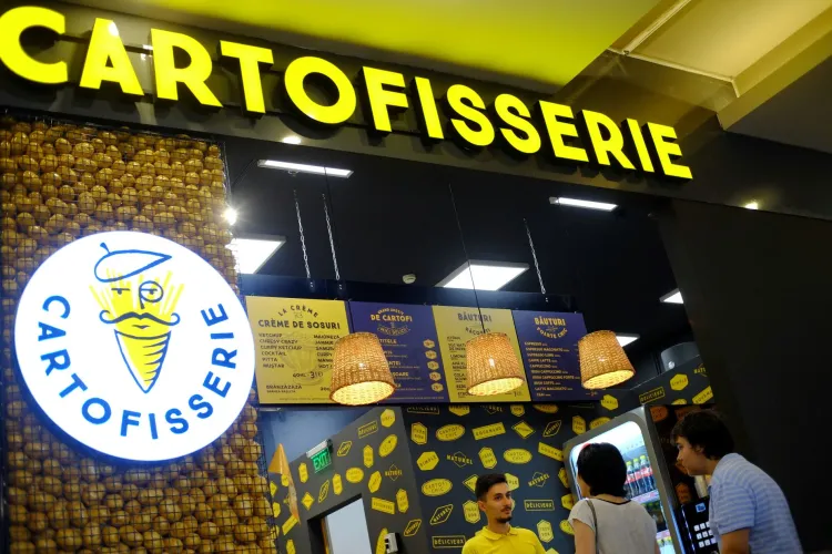 Delicii și arome Cartofisserie, în food court Iulius Mall Cluj