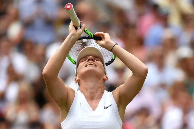 Câte locuri urcă Halep după finala de la Wimbledon 2019