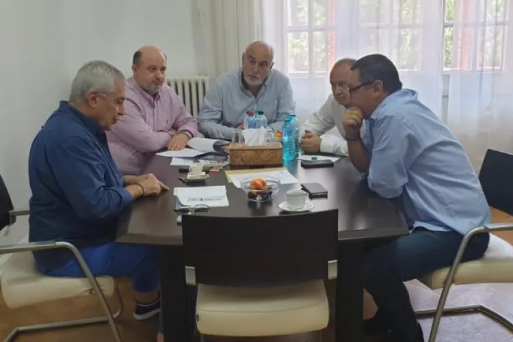 Tăriceanu a anunțat o alianță cu partidul lui Victor Ponta