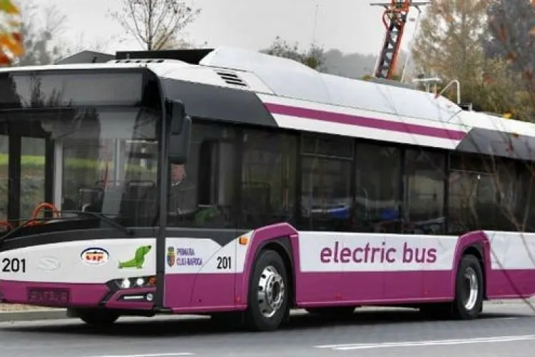 Transport școlar în Florești. Vor fi patru linii de autobuze care vor duce elevii la școală - VIDEO