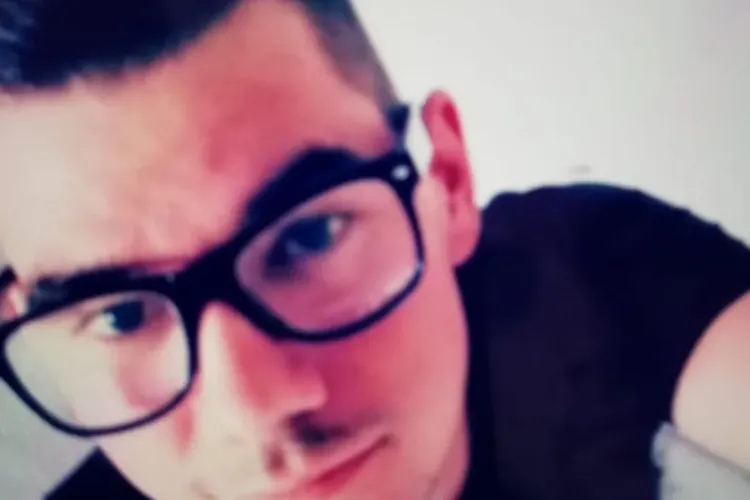 Clujean de 23 de ani, dispărut de acasă, căutat cu disperare de Poliție și familie. L-ați văzut? FOTO