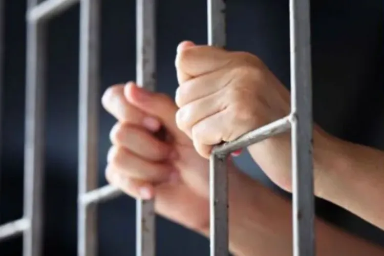 Arestat în Florești după ce și-a bătut măr soția