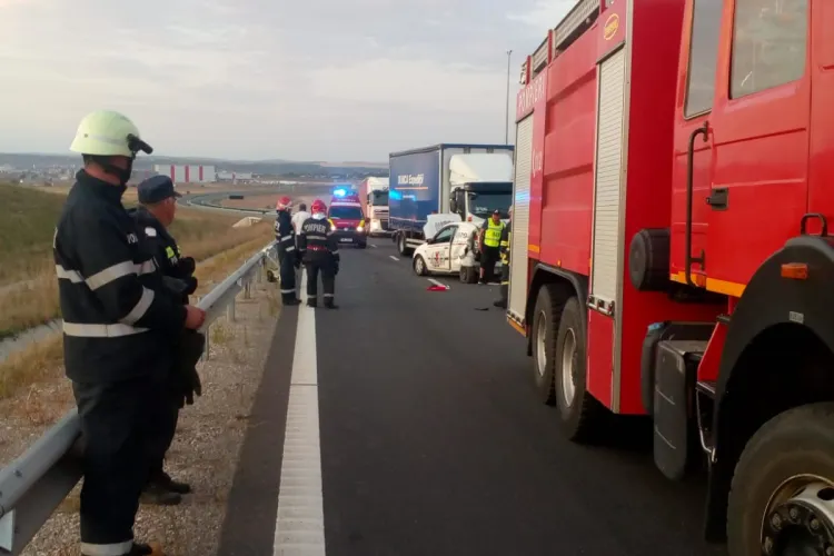 Accident pe A10. Intervin pompierii din Cluj