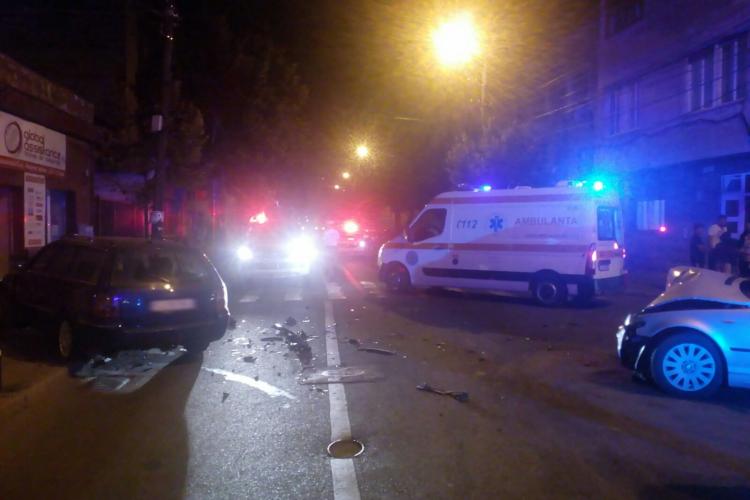 Accident la intersecția străzilor Decebal și Crișan - FOTO