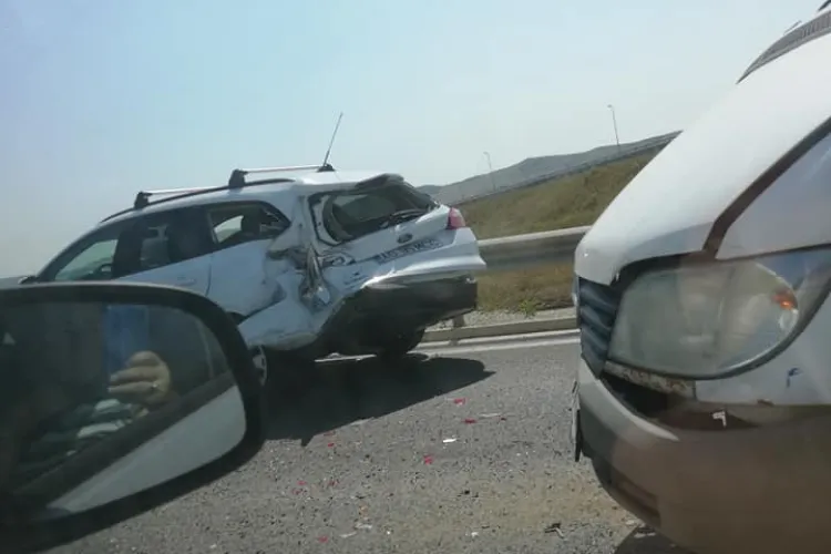 Accident la urcare pe autostradă la Turda - FOTO