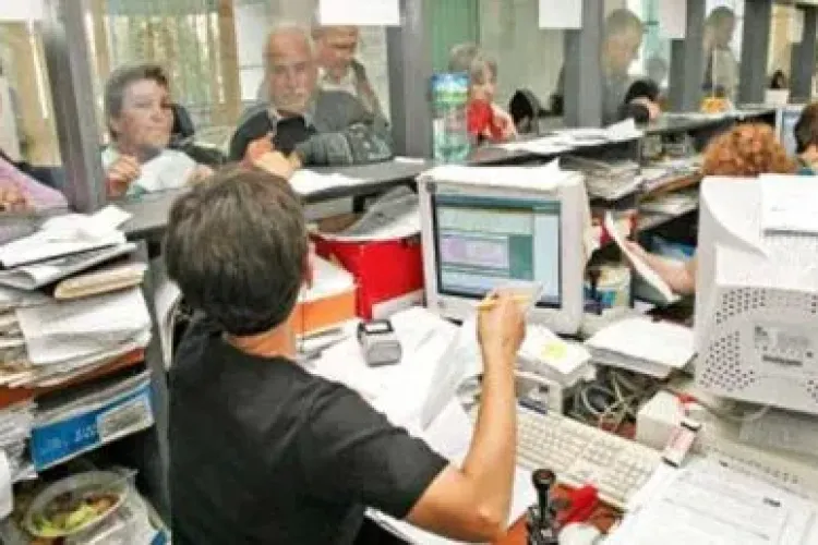 România a alocat 35% din veniturile statului pentru bugetari