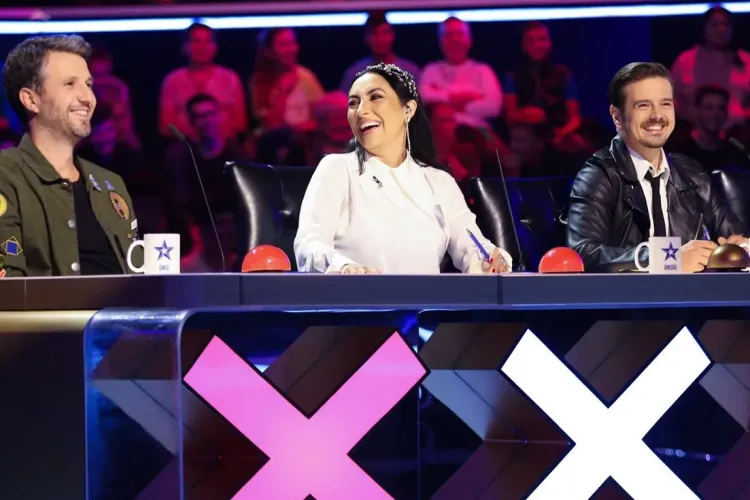 Concurent de la ”Românii au talent” a scos un cuţit şi un pistol