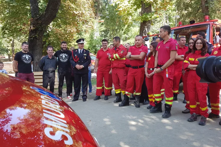 Bărboșii au donat o ambulanta noua SMURD Cluj - VIDEO