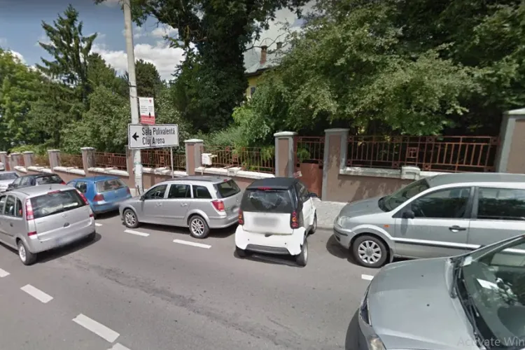 Boc taie locurile de parcare de pe strada Republicii. Unde să se mute mașinile