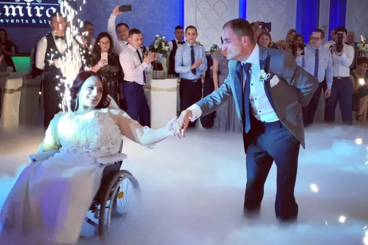 Robi ÎNVINGĂTORUL s-a însurat cu aleasa inimii lui! Nunta a fost de vis - VIDEO și FOTO