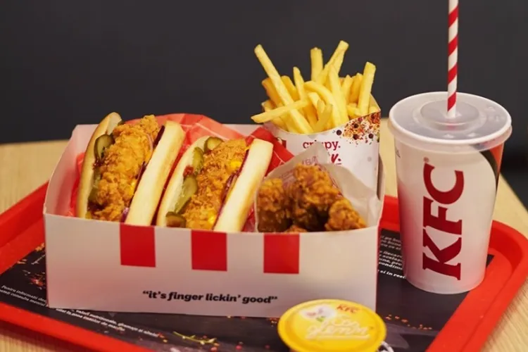 Gheaţa de la KFC, un pericol. Conține bacterii periculoase