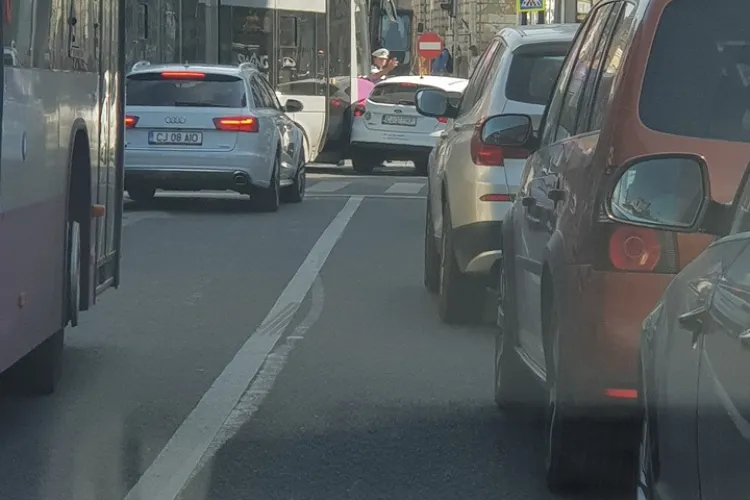 Pe strada George Barițiu se va CIRCULA și pe linia de tramvai. Experimentul făcut a EȘUAT