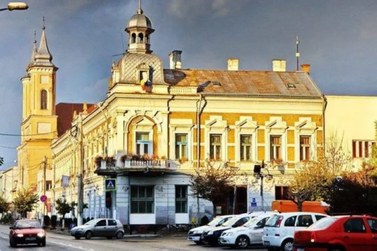 Alegeri PREZIDENȚIALE - primul tur în Gherla: Iohannis 3.888 voturi, Dăncilă 1.450 voturi, Barna 1.334 voturi 