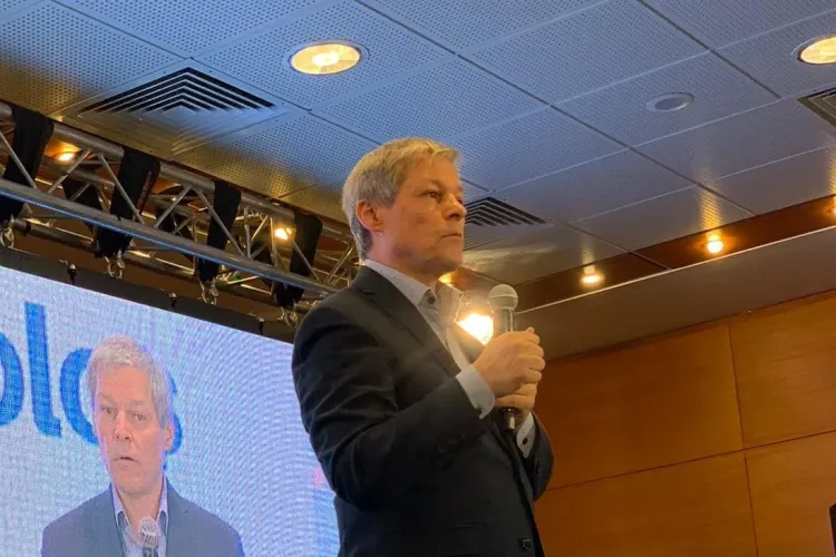 Dacian Cioloș vrea ca pădurile să fie supravegheate prin satelit si cu ajutorul dronelor