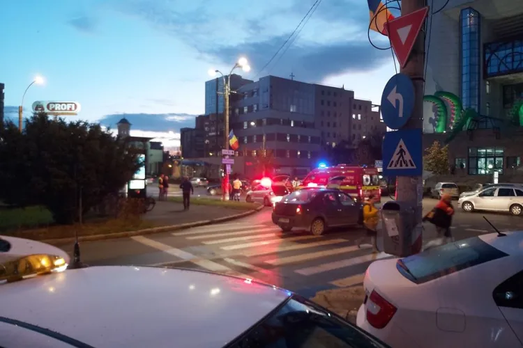 Accident la prima oră, pe Dorobanților FOTO