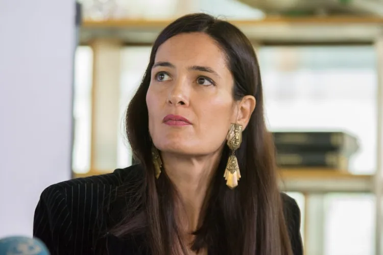 Clotilde Armand își ceartă colegii de la USR-PLUS, după eșecul lui Barna: Terminăm și noi cu smiorcăiala?