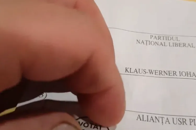 Autocolantul ”Votat” utilizat la votul prin corespondenţă se poate dezlipi ușor - VIDEO