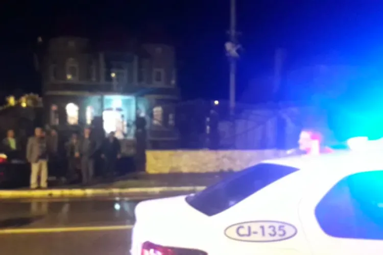 Polițist rănit la Câmpia Turzii, în timpul unei operațiuni de prindere a unui spărgător - FOTO