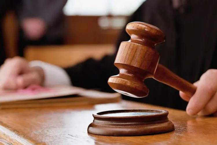 Caz halucinant în România! Pedeapsă redusă pentru un bărbat care și-a abuzat sexual fiica de 13 ani