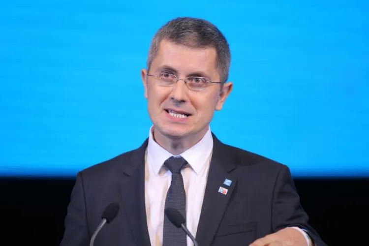 Barna iese în public cu primele declarații despre eșecul de la prezidențiale VIDEO