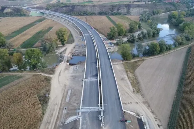 Câți km de autostradă se inaugurează în 2020. Ministrul Transporturilor a vorbit despre Transilvania