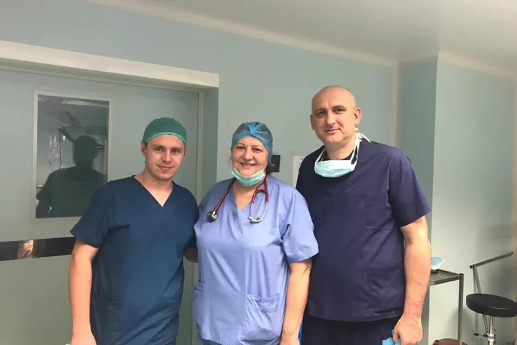 Rinichi aduși la Cluj pentru transplant de la un tânăr decedat la Oradea - FOTO