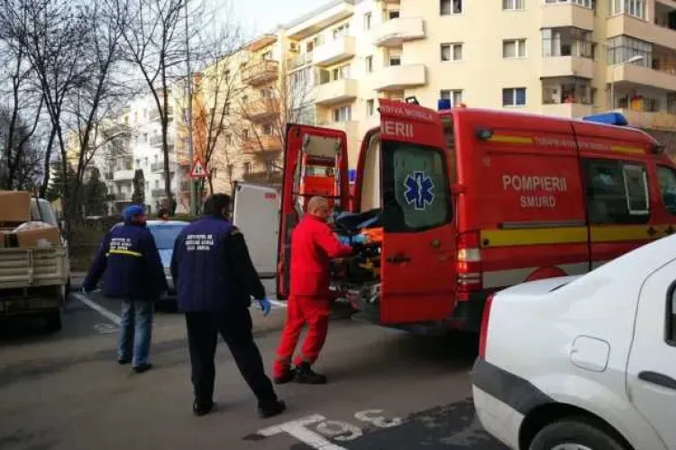 Tânăr de 19 ani căzut de la etaj în Turda. E suspectat un conflict cu fratele lui