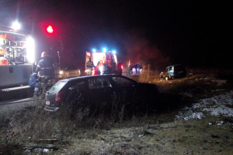 Accident la Sfântul Ion, în Făget. Un șofer a lovit un autovehicul condus de un șofer de 16 ani - FOTO