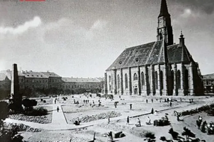 Imagine rară, cu Piața Unirii fără statuia lui Matei Corvin - FOTO