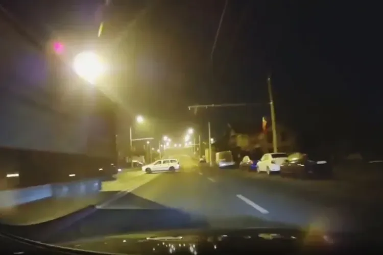 De ce se alunecă atât de tare pe străzile din Cluj-Napoca? Emil Boc a găsit explicația