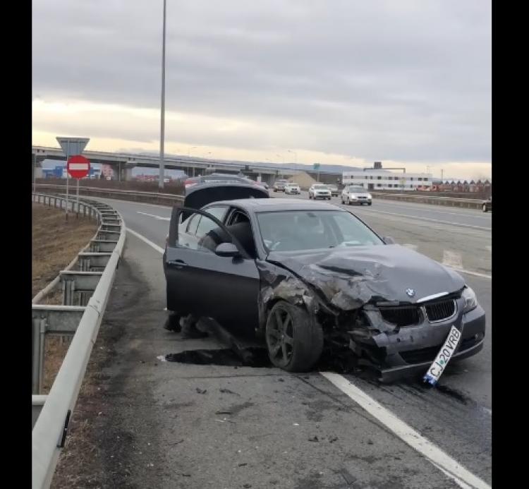 Accident In Gilău La Ieșire De Pe Autostrada Transilvania Bmw