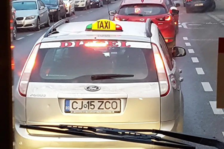 Clujul blocat luni dimineață. 30 de minute un drum de 5 km - FOTO