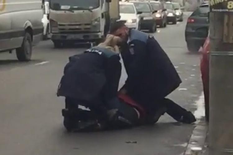 Un bărbat și-a tăiat gâtul pe strada Dâmboviței, în Mărăști - VIDEO
