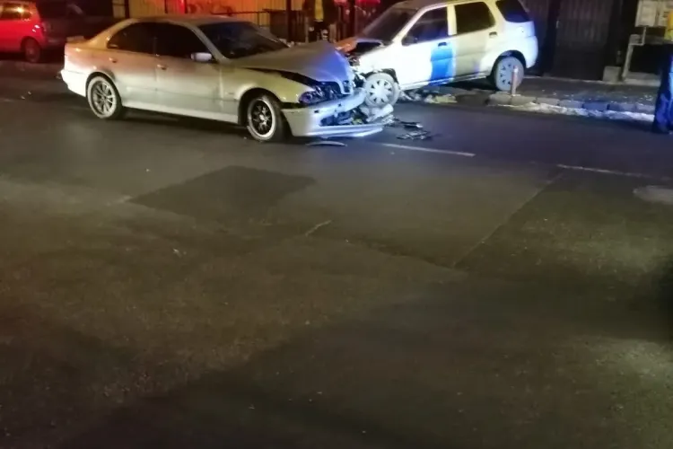 Accident cu doua victime pe strada Între Lacuri FOTO