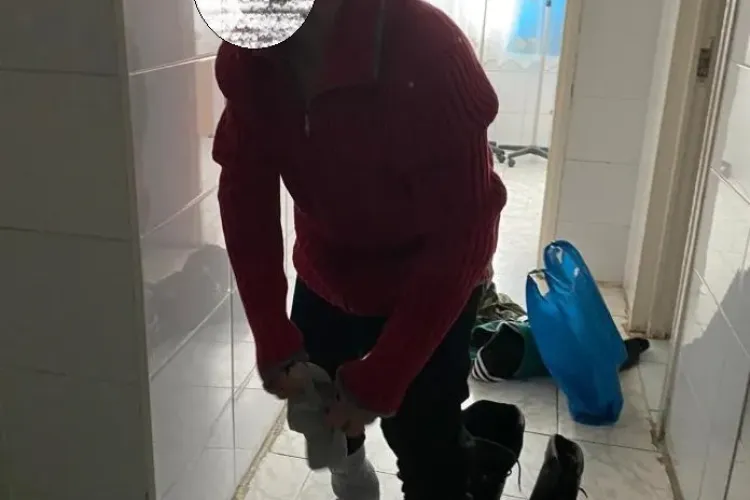 Oamenii străzii, deparazitați în secția de Pediatrie a Spitalului din Câmpia Turzii - FOTO