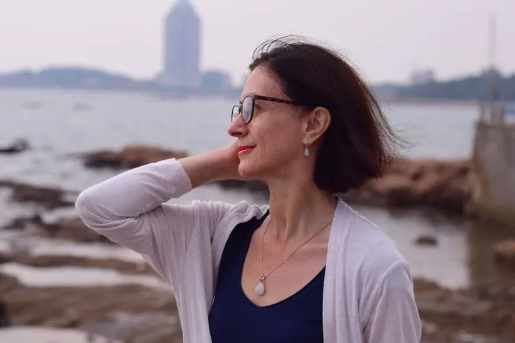 Viața unei clujence, jurnaliste, care lucrează și locuiește în Beijing, China. Adevărul despre coronavirus