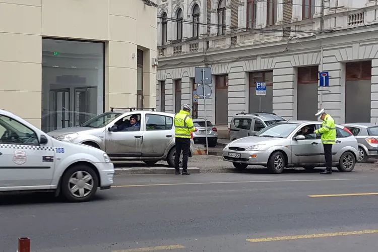 Amenzi pe bandă rulantă pe Regele Ferdinand! Șoferii nu știu noile reguli de circulație