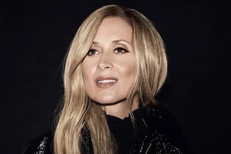 Lara Fabian anulează concertul de la Cluj