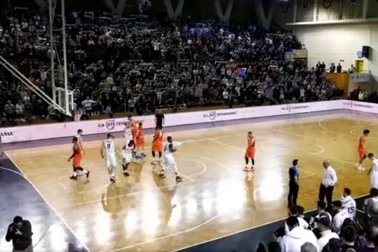 U BT s-a calificat în sferturile de finală ale FIBA Europe Cup 