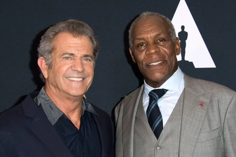 Mel Gibson şi Danny Glover vor juca în ”Armă mortală 5”