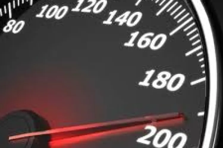 Vitezomani și șoferi cu rable pe drumurile Clujului, rămași fără permis și certificatele de înmatriculare