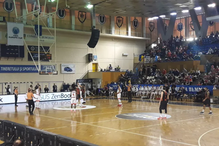 U-Banca Transilvania s-a calificat în finala Cupei României, unde joacă cu rivalii din Oradea