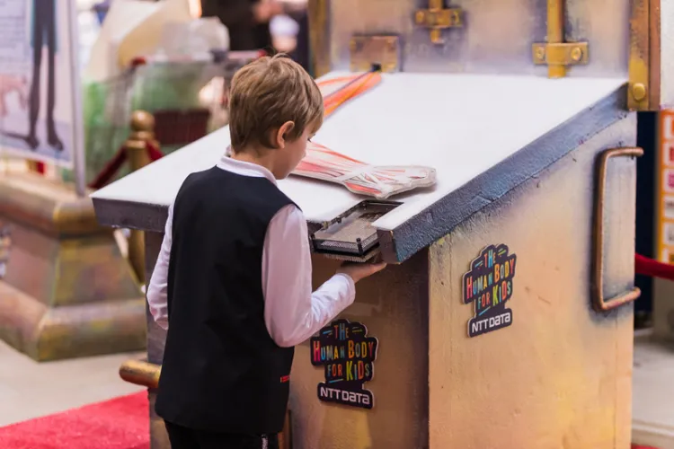 Peste 6.500 de copii au descoperit corpul uman cu ajutorul expoziției interactive de la Iulius Mall FOTO