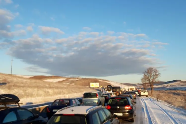 De ce a înghețat, joi dimineața, DN1 de la Cluj la Turda. Totul s-a întâmplat prea repede