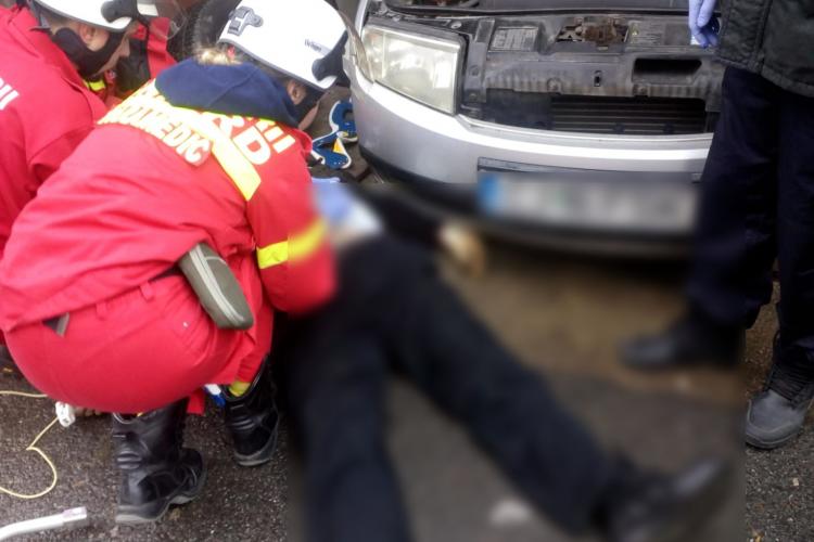 Clujean strivit de mașină în Mănăștur! A fost salvat de un trecător și un taximetrist FOTO