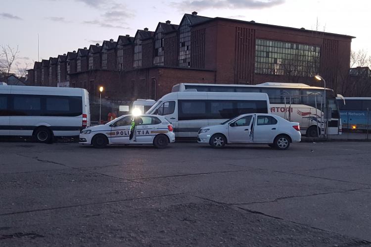 Două clujence care au venit cu autocarul din Italia, așteptate de Poliție la Autogara Beta - FOTO