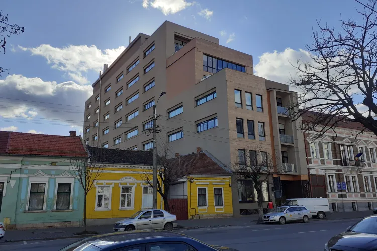 Spații de închiriat în clădirea Silver Business Center, de pe Calea Dorobanților