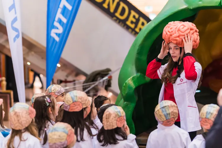 Peste 1.000 de copii au descoperit corpul uman participând la expoziția ”The Human Body for Kids” de la Iulius Mall Cluj
