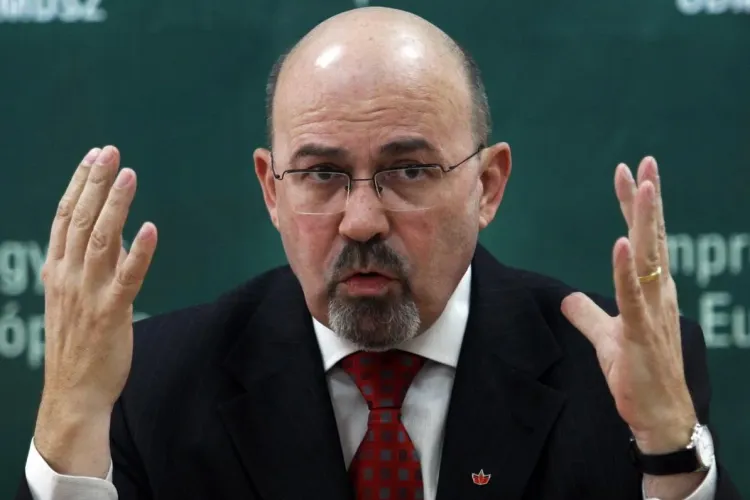 Marko Bela exclude o alianta cu Opozitia: Au criticat prea dur Legea Educatiei! VEZI VIDEO