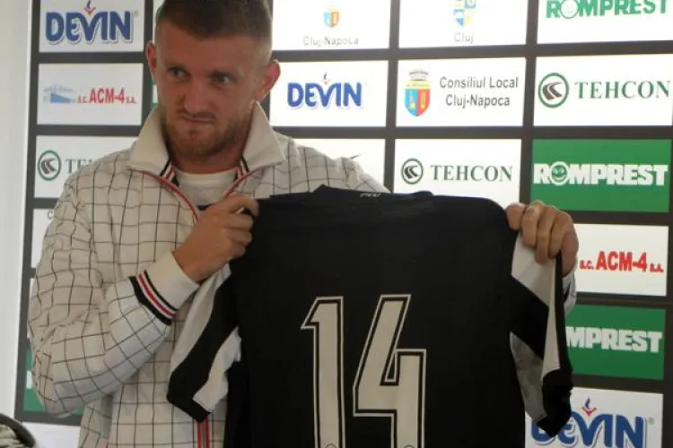 Fostul fundas de la AS Roma, Adrian Pit, a fost pus pe liber de U Cluj